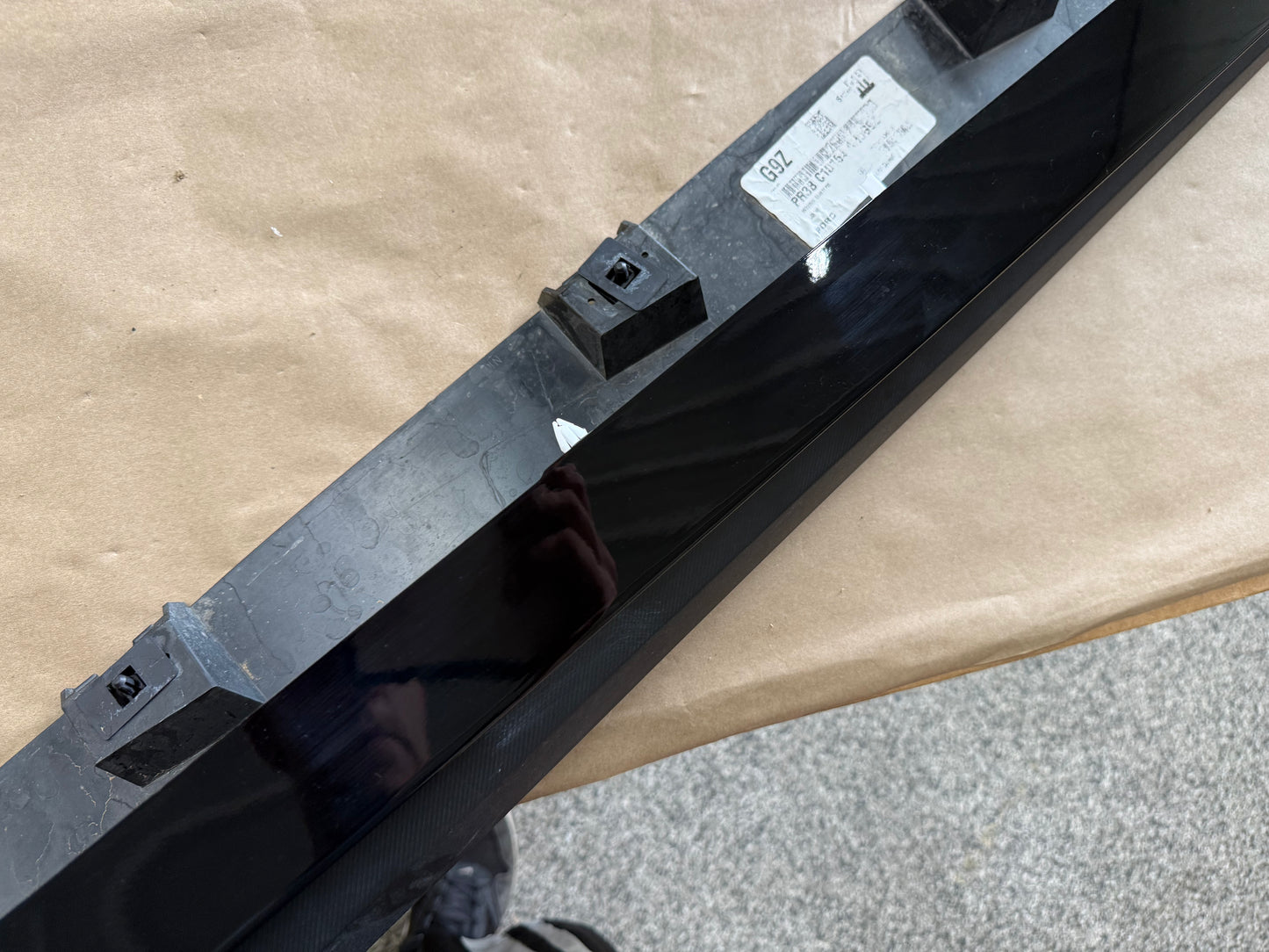 2024-2026 Ford Mustang GT RH Passenger Side Skirt Molding "Black"