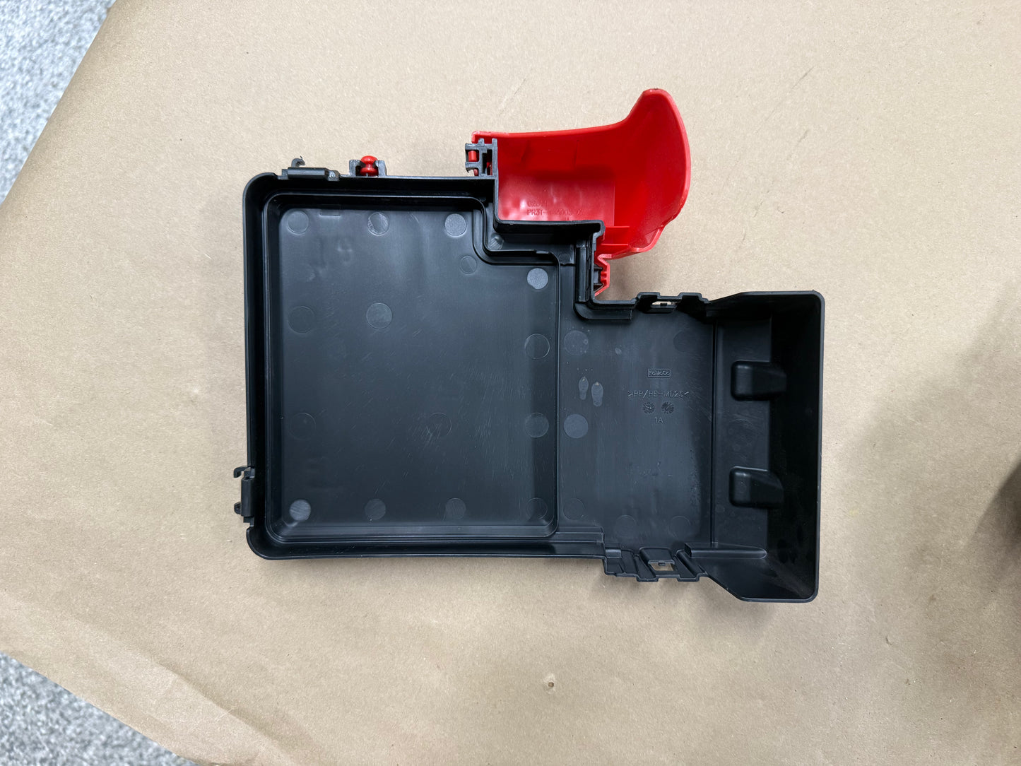 2024-2026 Ford Mustang GT Engine Bay Fuse Box Under Hood