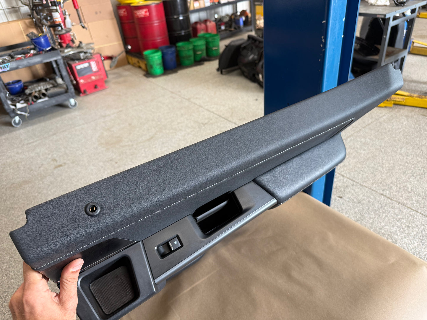 2023-2026 Ford F-250 F-350 Super Duty Lariat RH Passenger Rear Door Panel