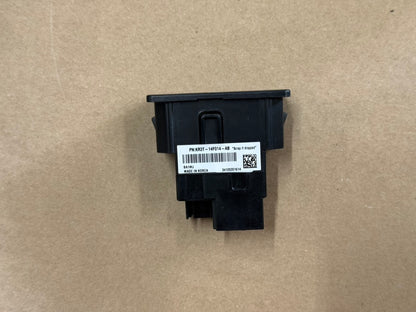 2021 Ford Mustang GT Touch Screen, Face Plate, Radio, Module USB Port