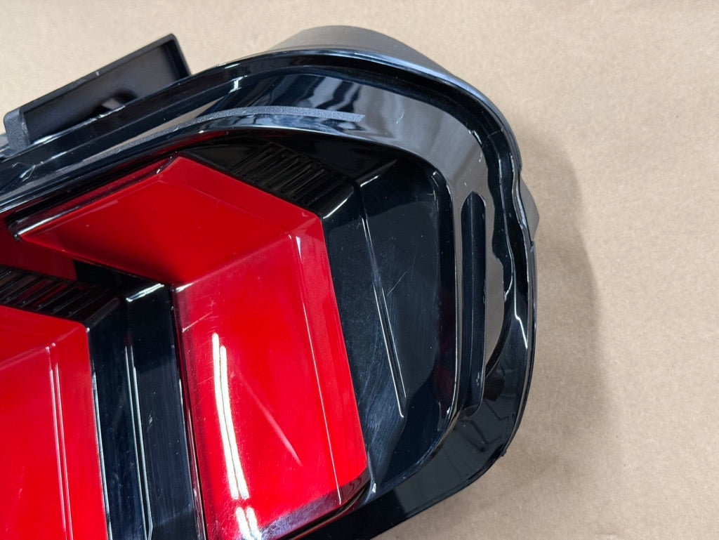 2024-2026 Ford Mustang GT EcoBoost Tail Light RH Passenger Side LED