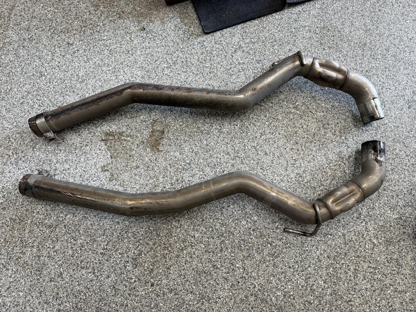 2018-2023 Ford Mustang GT Borla ATAK Cat-Back Exhaust System Black Tip *Damaged*
