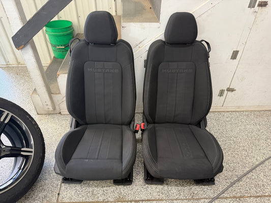 2018-2023 Ford Mustang GT Black Cloth Seats Coupe Front Power Seats