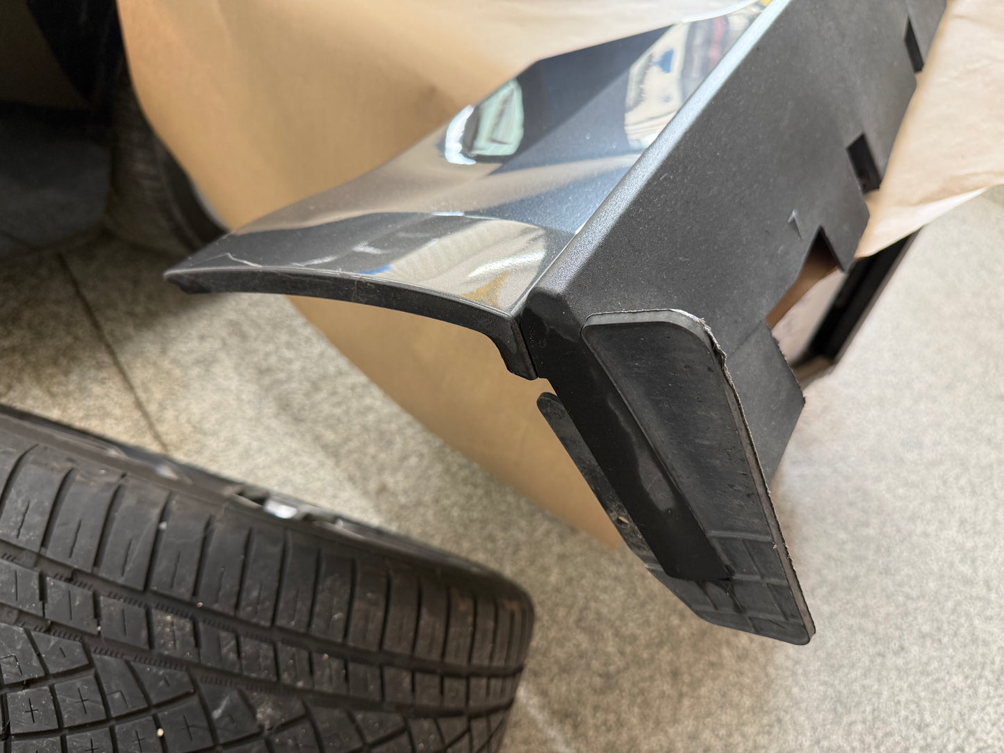 2015-2023 Ford Mustang GT V6 RH Passenger Side Skirt Molding "J7"