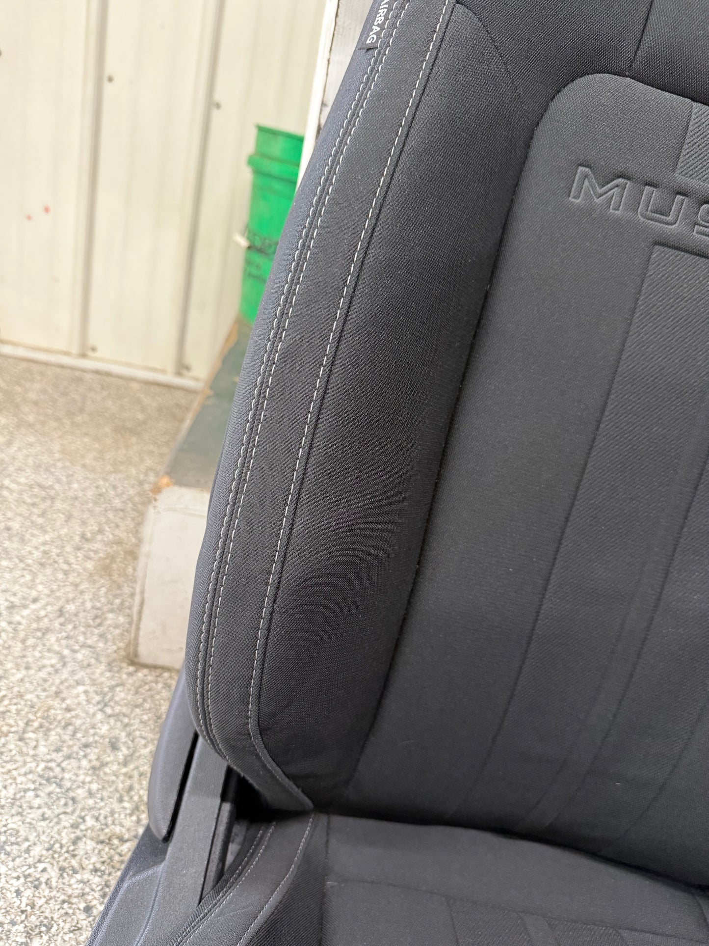2018-2023 Ford Mustang GT Coupe RH Passenger Seat Black Cloth
