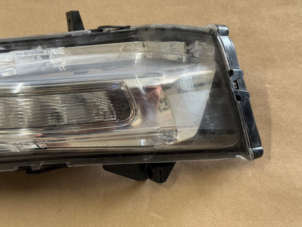 2018-2023 Mustang GT RH Passenger Side Turn Signal Light Fog Light LED