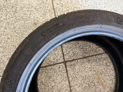 Michelin Pilot Sport 4 S 255/40/ZR19 Tire