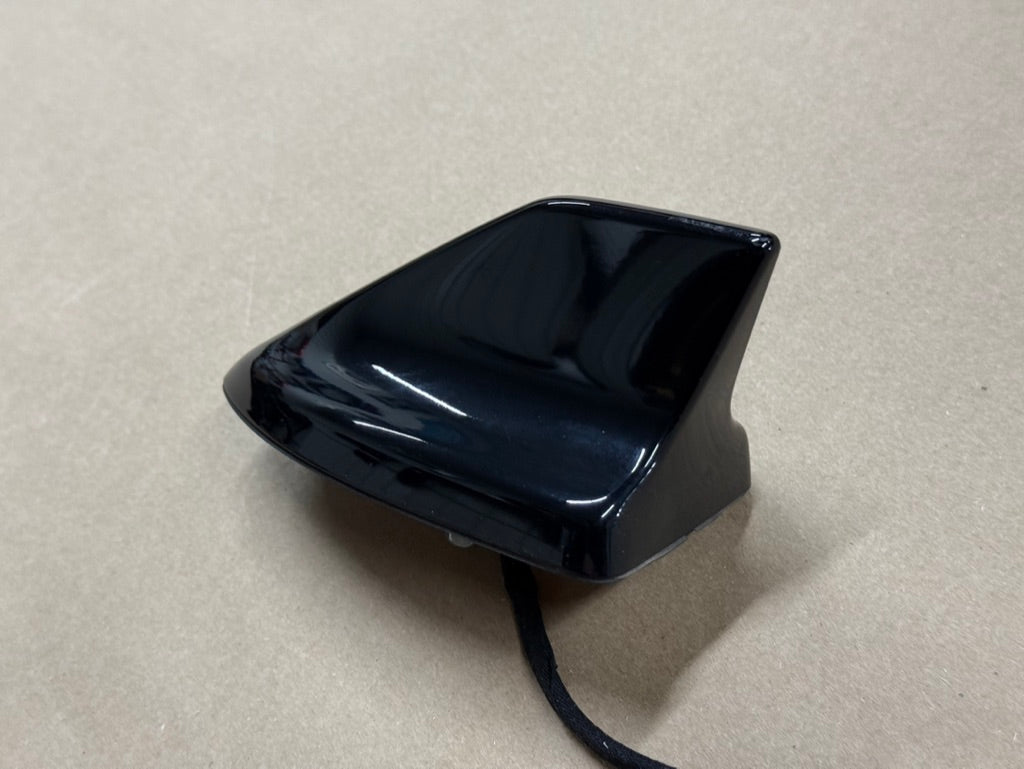 2021-2026 Mustang GT Radio Antenna Shark Phin Style JD9T-19K351-AA "Black"