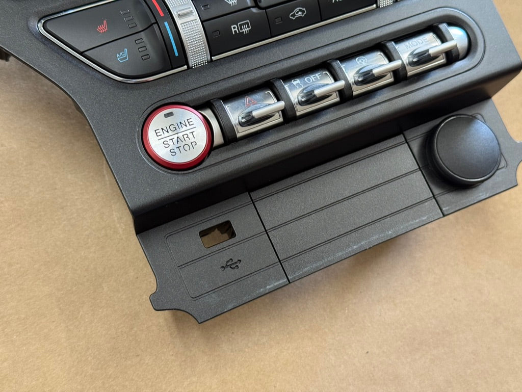 2021 Ford Mustang GT Touch Screen, Face Plate, Radio, Module USB Port