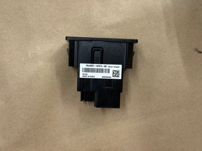 2021 Ford Mustang GT Touch Screen, Face Plate, Radio, Module USB Port