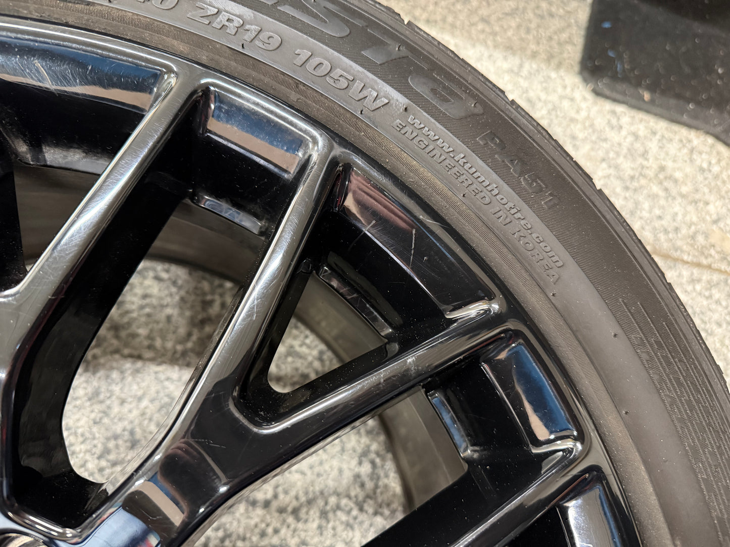 2015-2023 Mustang GT 5.0 19x9.5" Wheel Rim PP1 Rear 275/40/19 Kumho