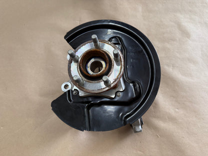 2015-2023 Ford Mustang 5.0 GT RH Passenger Side Rear Spindle Knuckle Hub