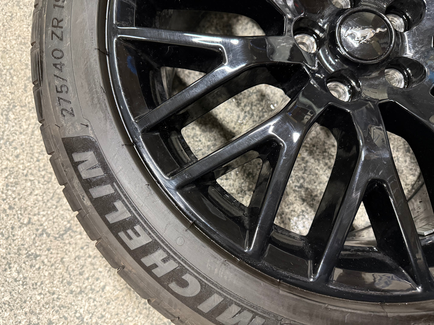 2015-2023 Mustang GT 5.0 19x9.5" Wheel Rim PP1 Rear 275/40/19 Michelin