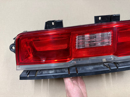 2014-2015 Chevrolet Camaro SS RH Pass. Side Tail Light Factory Tail Light
