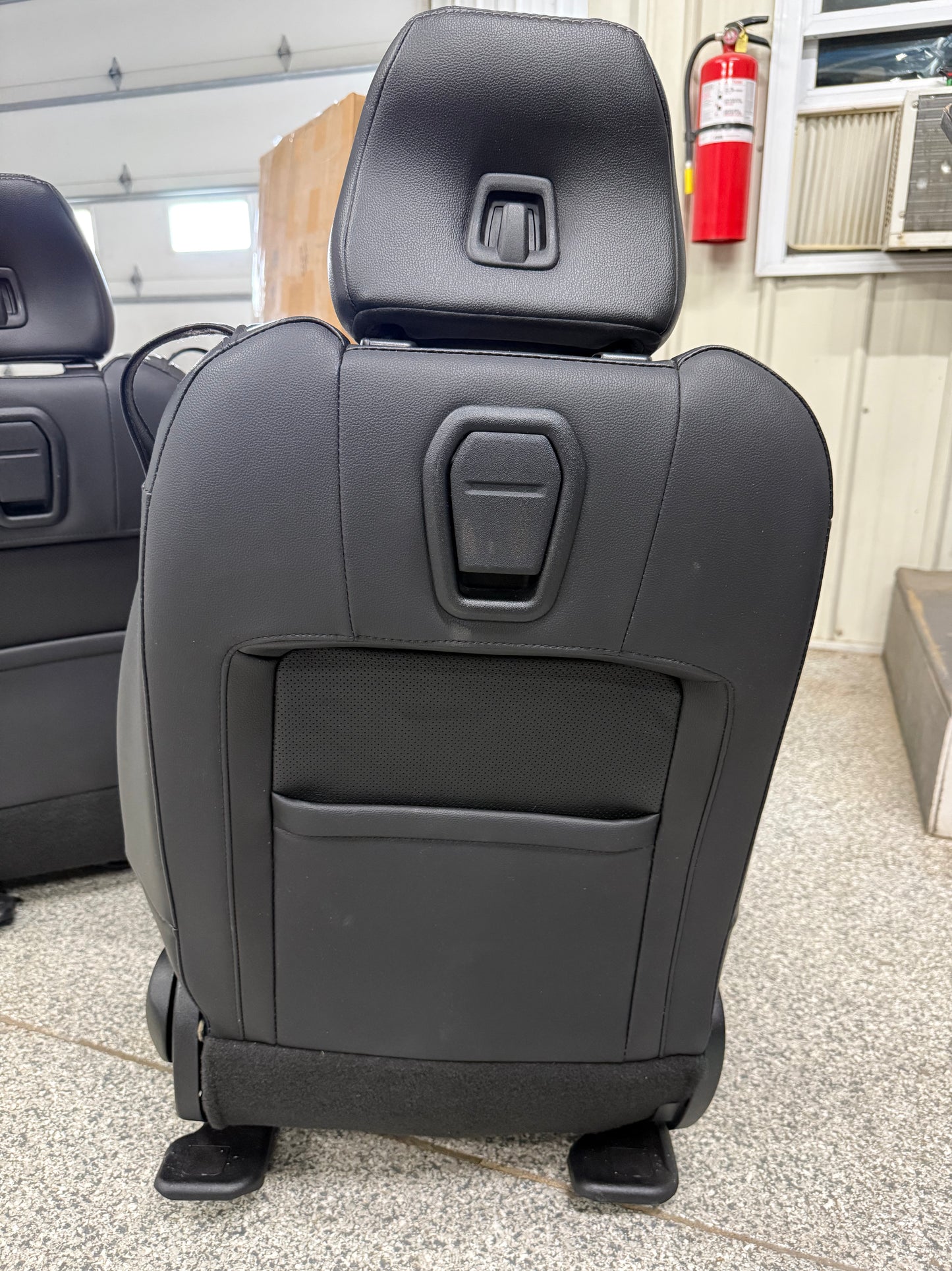 2015-2017 Ford Mustang GT Leather Front Rear Seats Black Heated/Cooled