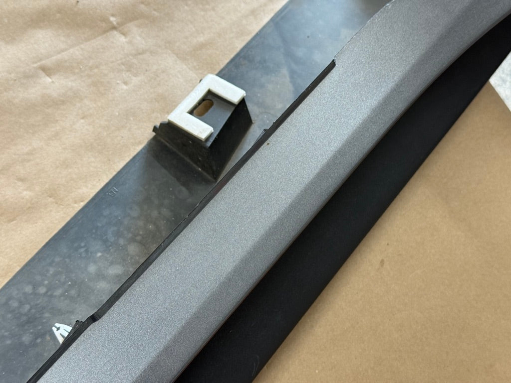 2015-2023 Ford Mustang GT V6 LH Side Skirt Molding Driver Side "M7"