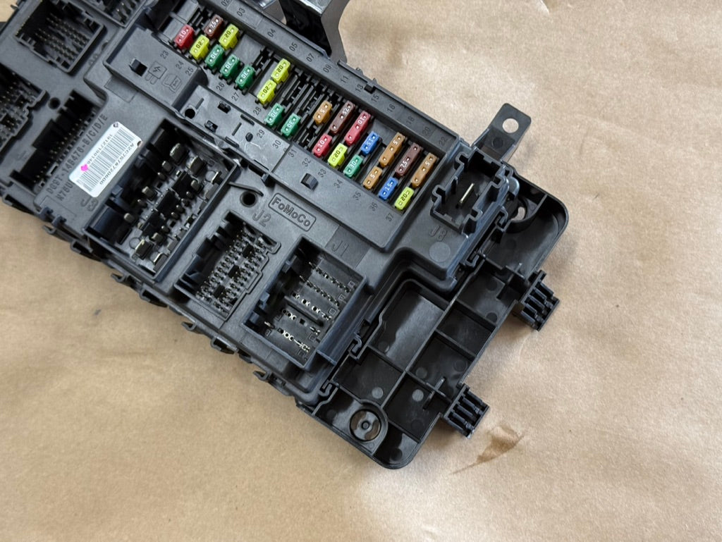 2019 Ford Mustang GT 5.0L BCM Body Control Module "Automatic"
