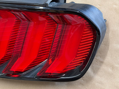 2018-2023 Ford Mustang GT V6 EcoBoost Tail Light RH Passenger Side LED