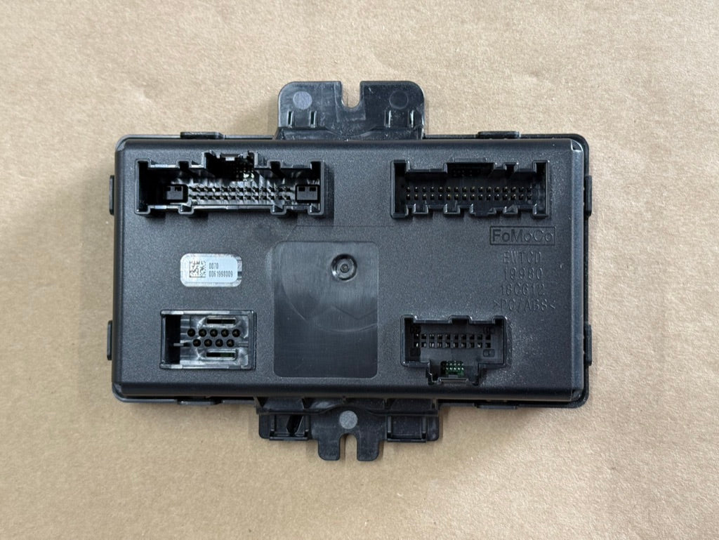 2024-2026 Mustang S650 Ford Temperature Climate Control Module "PR3T-18C612-BD"