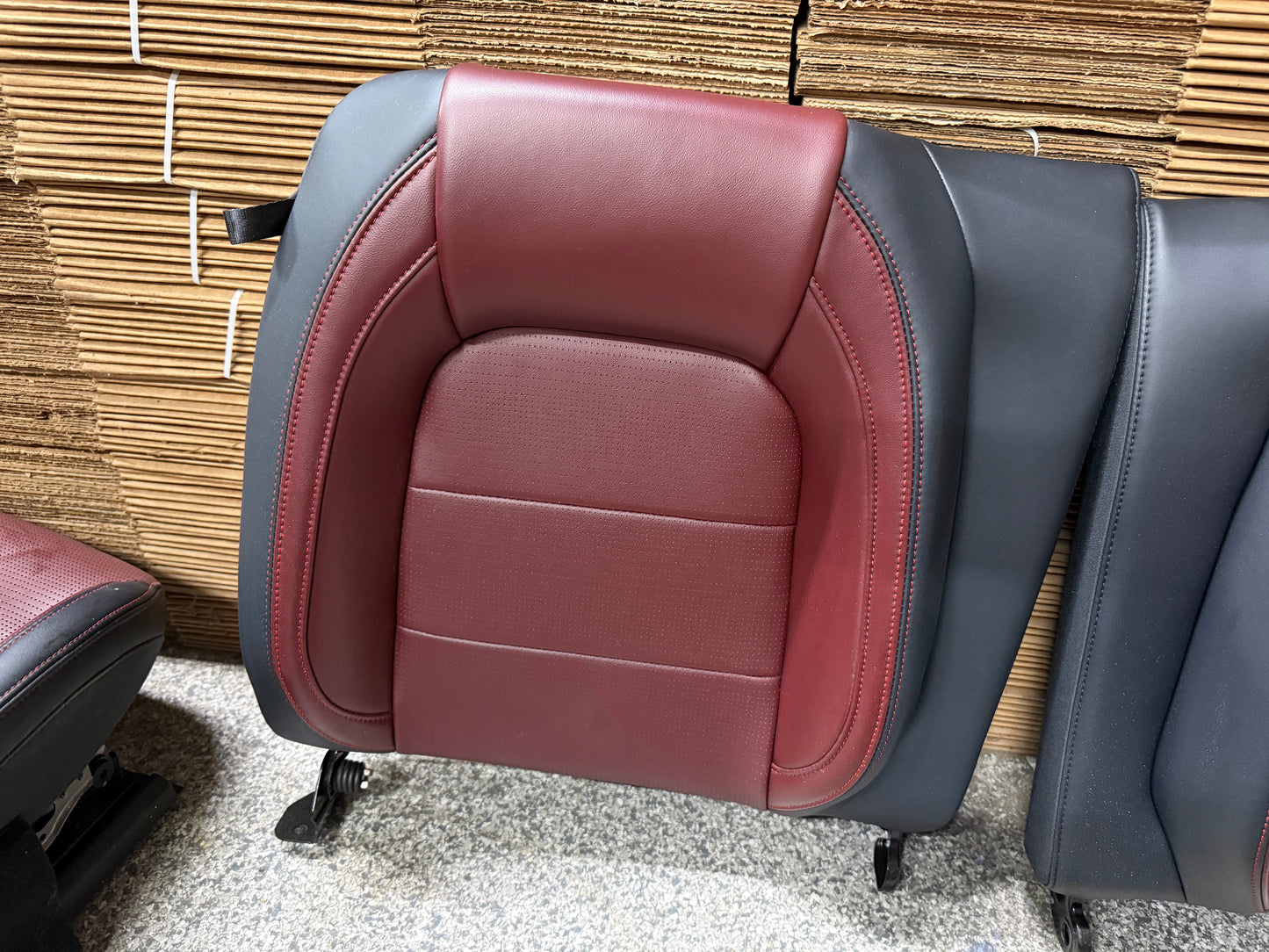 2024-2026 Ford Mustang GT Leather Front Rear Seats Heated/Cooled