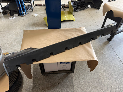 2015-2023 Ford Mustang GT V6 RH Passenger Side Skirt Molding "J7"