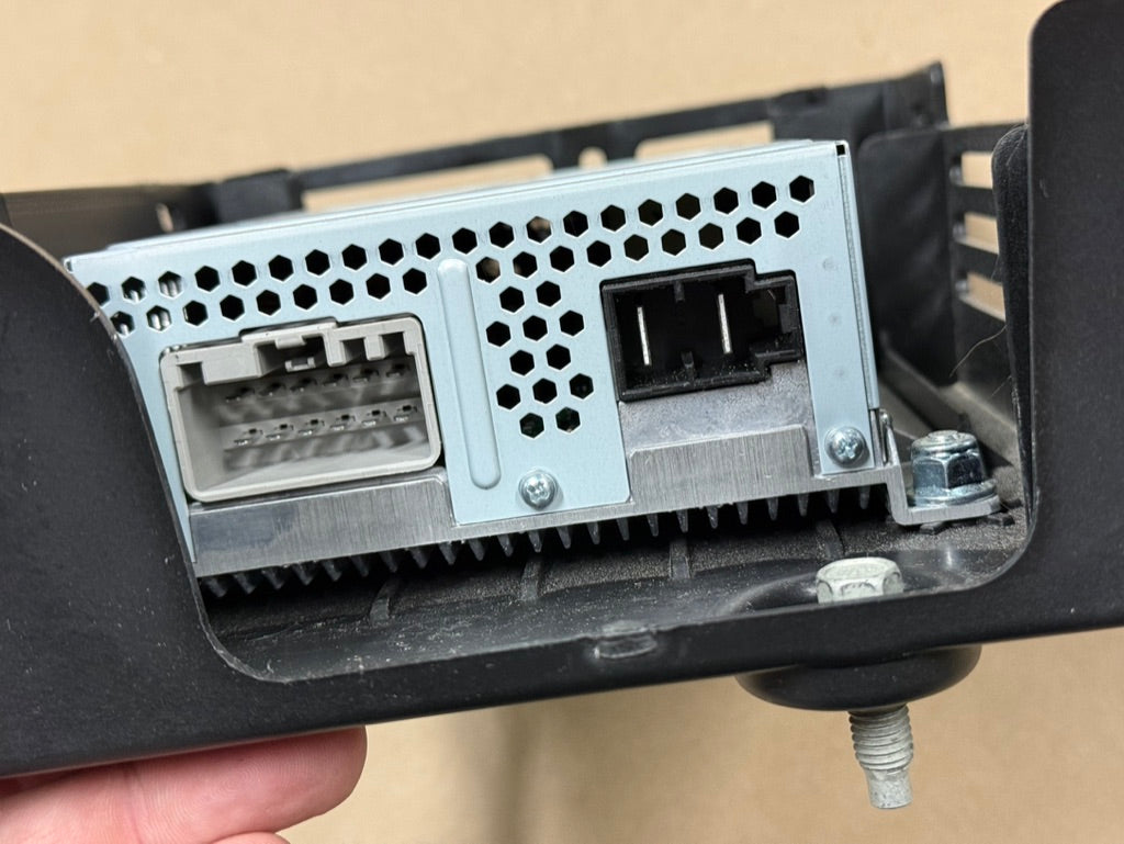 2023-2025 Ford F-250 Electric Power Inverter