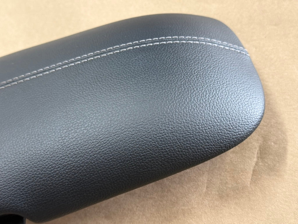 2015-2023 Ford Mustang Center Top Console Lid Armrest Grey Stitch