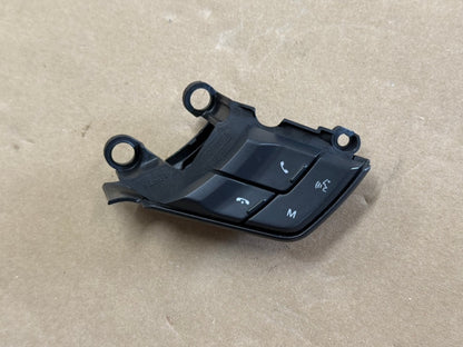 2015-2023 Ford Mustang GT RH Steering Wheel Button Sync Control