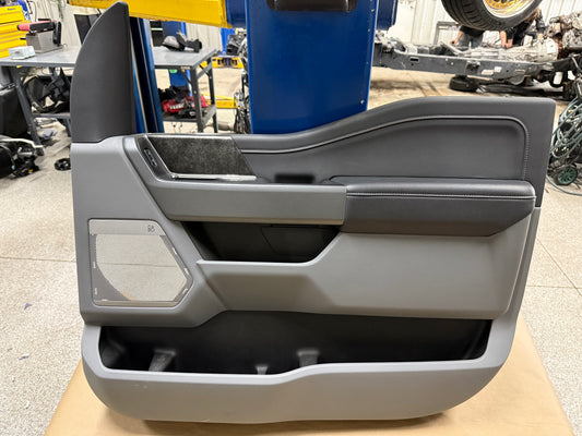 2023-2025 Ford F-250 F-350 Super Duty XLT Sport RH Passenger Front Door Panel