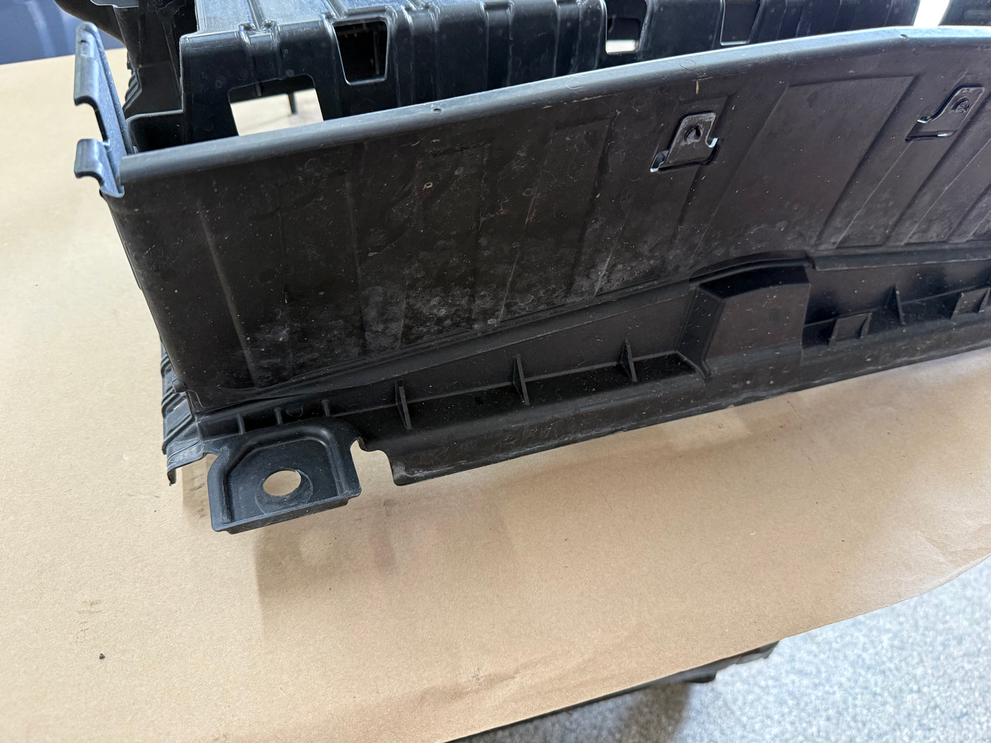 2018-2023 Ford Mustang GT Radiator Air Shutter Grille Assembly