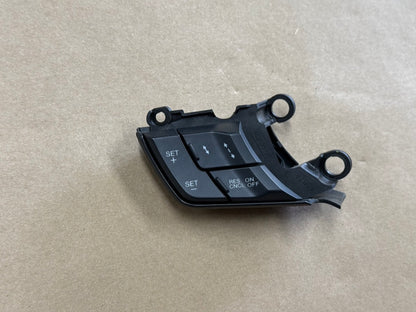 2015-2023 Ford Mustang GT LH Steering Wheel Button Cruise Control Steering