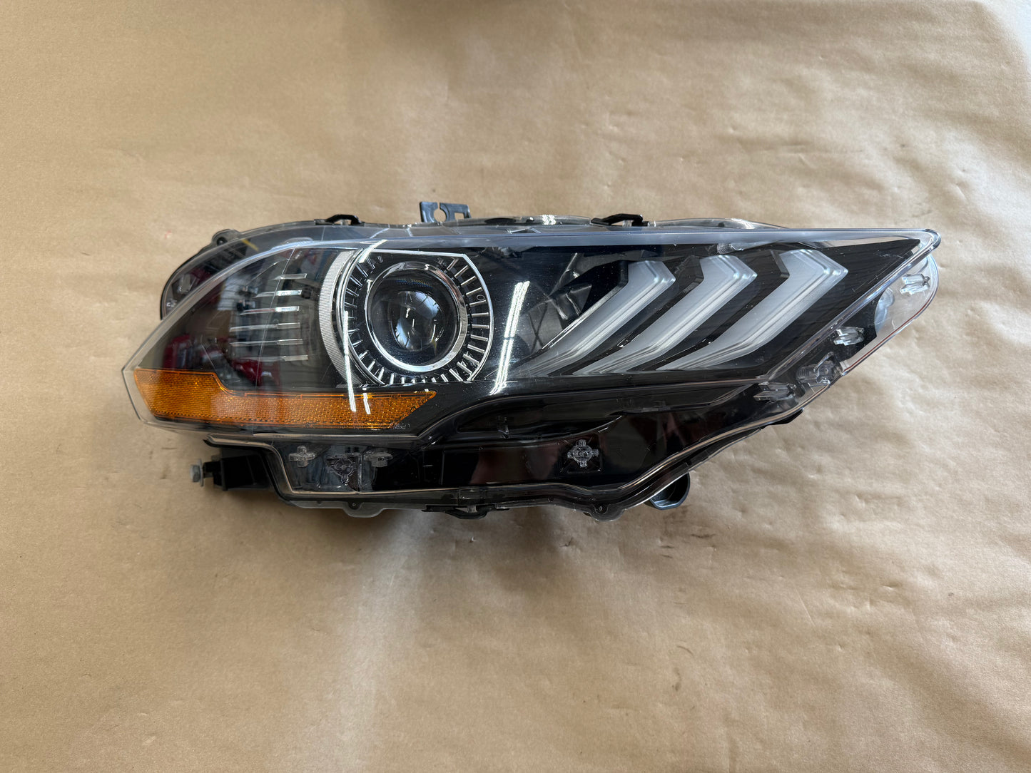2018-2023 Ford Mustang GT 5.0 RH Passenger Side Headlight LED HID