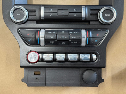 2022 Ford Mustang GT Touch Screen, Face Plate, Radio, Module USB Port