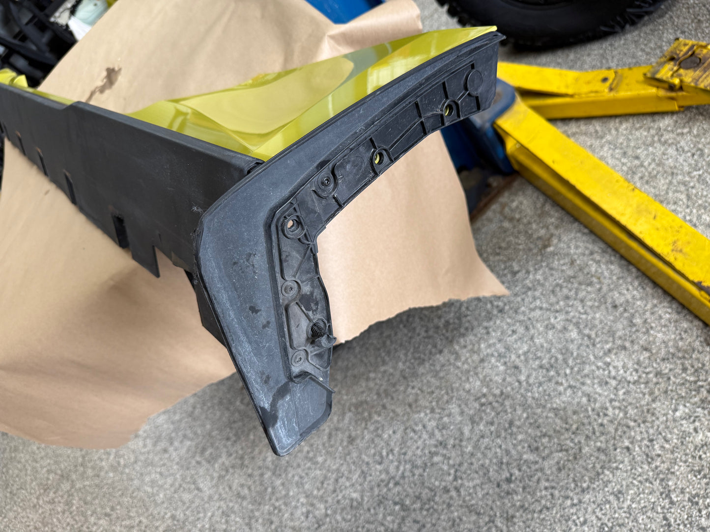 2024-2026 Ford Mustang GT LH Driver Side Skirt Molding "B7"