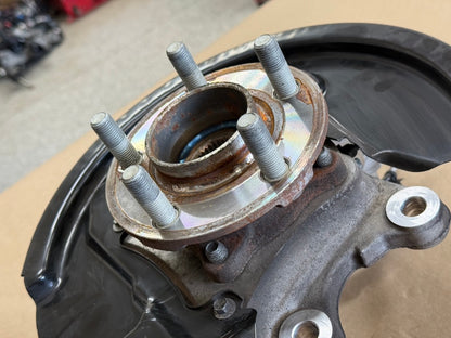 2015-2023 Ford Mustang 5.0 GT LH Driver Side Rear Spindle Knuckle Hub