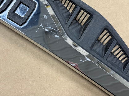 2023-2025 Ford F-250 F-350 Lariat RH Pass. Side Fender Insert Emblem Vent