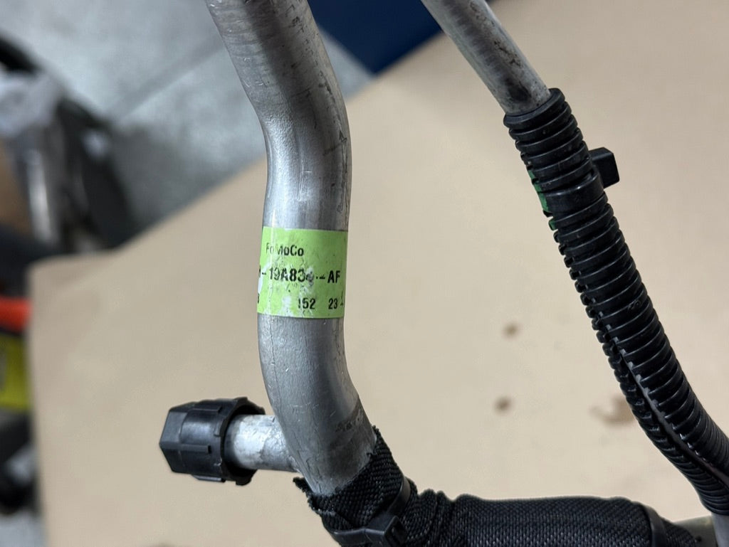 2023-2026 FORD F-250 F-350 F-450 A/C SUCTION DISCHARGE HOSE PC3H-19A834-AF