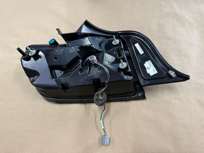 2018-2023 Ford Mustang GT350 GT V6 EcoBoost Tail Light RH Pass. Side LED