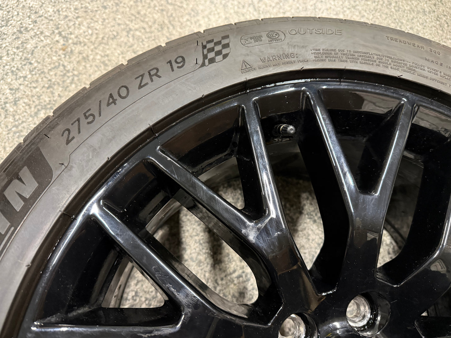 2015-2023 Mustang GT 5.0 19x9.5" Wheel Rim PP1 Rear 275/40/19 Michelin
