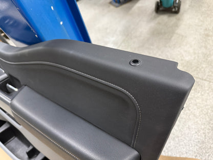 2023-2025 Ford F-250 F-350 Super Duty XLT Sport RH Passenger Front Door Panel
