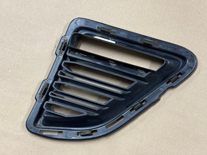 2016-2018 Chevrolet Camaro SS Front Bumper LH Driver Side Grille GM