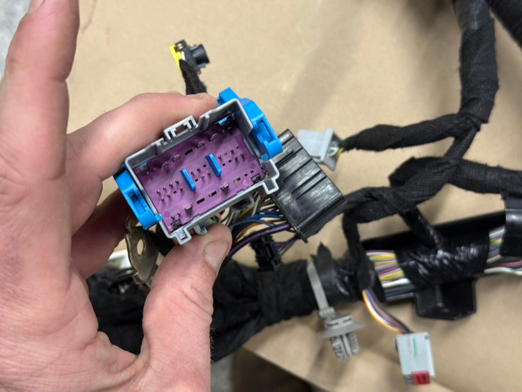 2024-2026 Ford Mustang GT Dash Wiring Harness "PR3T-14401-HE"