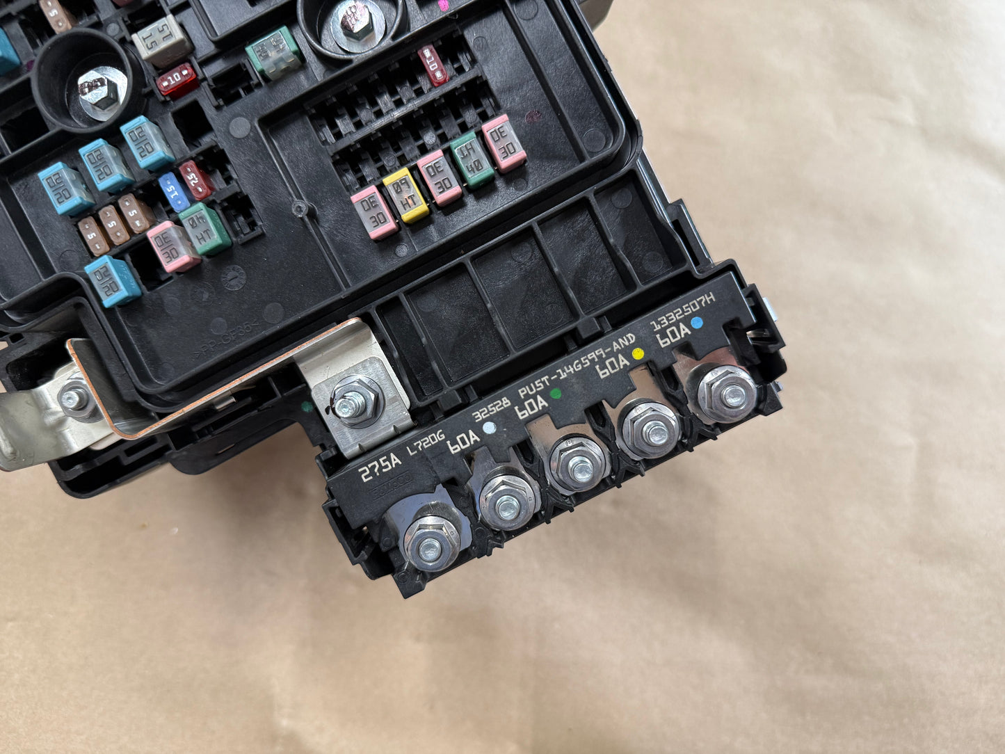 2024-2026 Ford Mustang GT Engine Bay Fuse Box Under Hood NO Damage