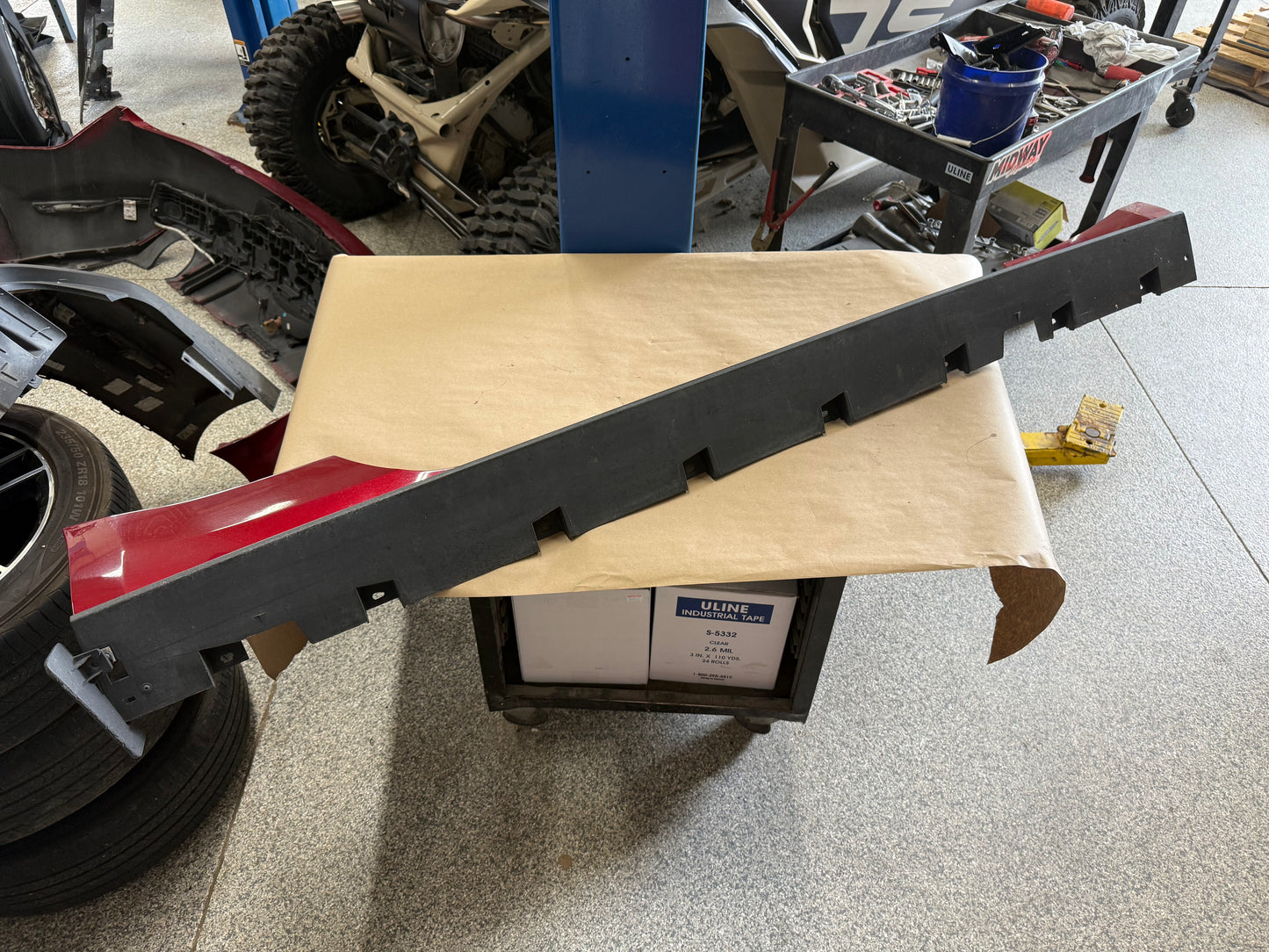 2015-2023 Ford Mustang GT V6 RH Passenger Side Skirt Molding "RR"