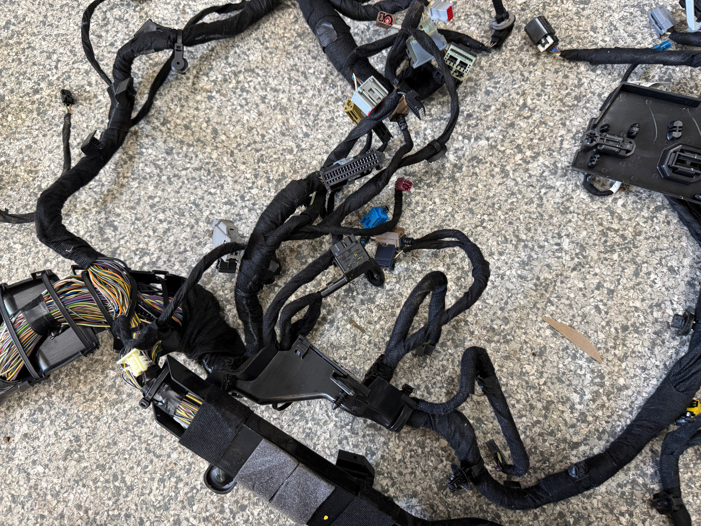 2024-2026 Ford Mustang GT Dash Wiring Harness "PR3T-14401-KE"