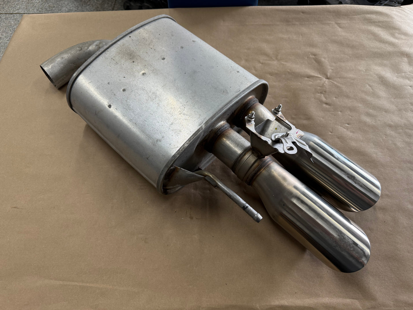 2024-2026 Ford Mustang GT RH Passenger side Active Exhaust Muffler Quad Tip