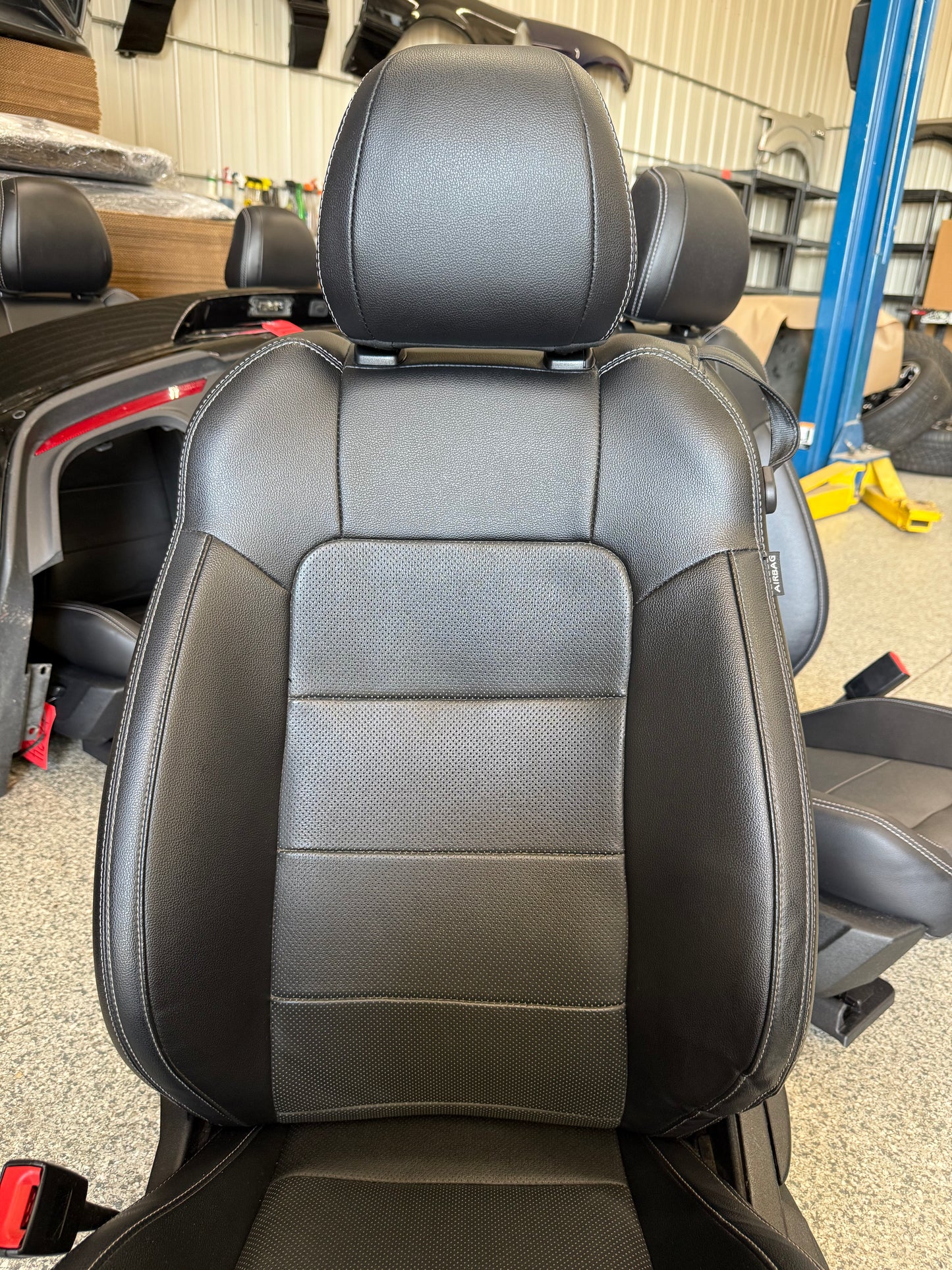 2018-2023 Ford Mustang GT Black Leather Coupe Front & Rear Seats