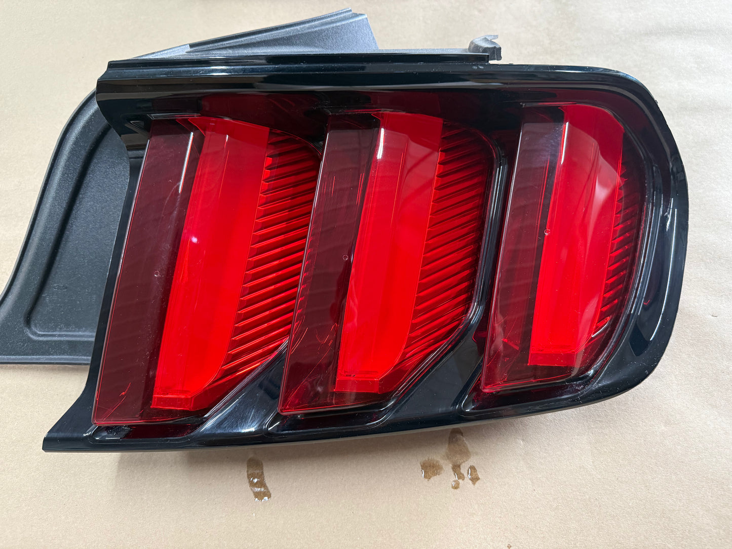 2015-2017 Ford Mustang GT V6 EcoBoost Tail Light RH Passenger Side LED