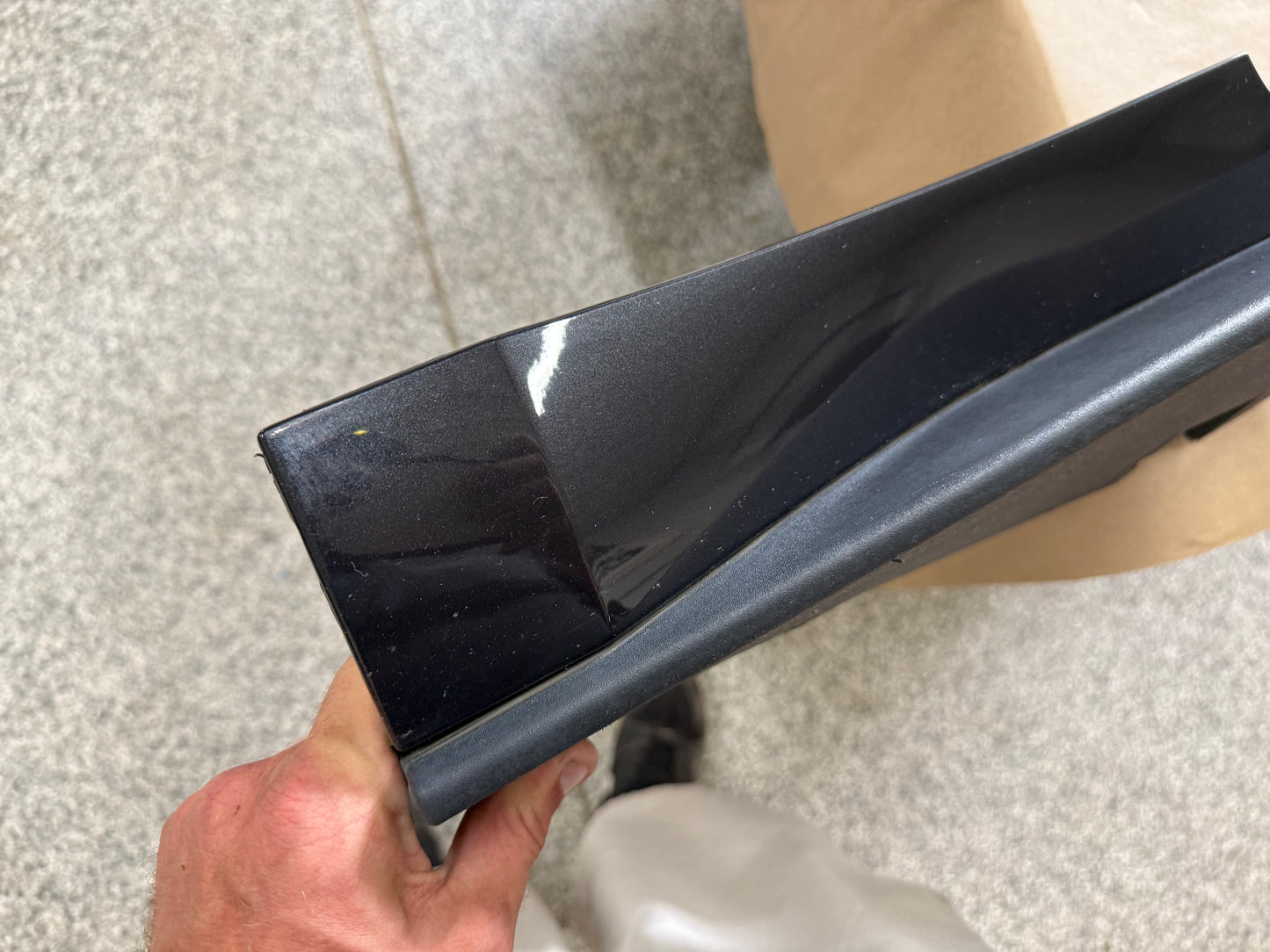 2015-2023 Ford Mustang GT V6 LH Side Skirt Molding Driver Side "HY"