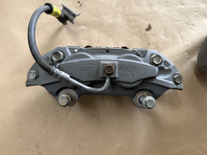 2015-2023 Ford Mustang GT 5.0L Front Brakes and Calipers